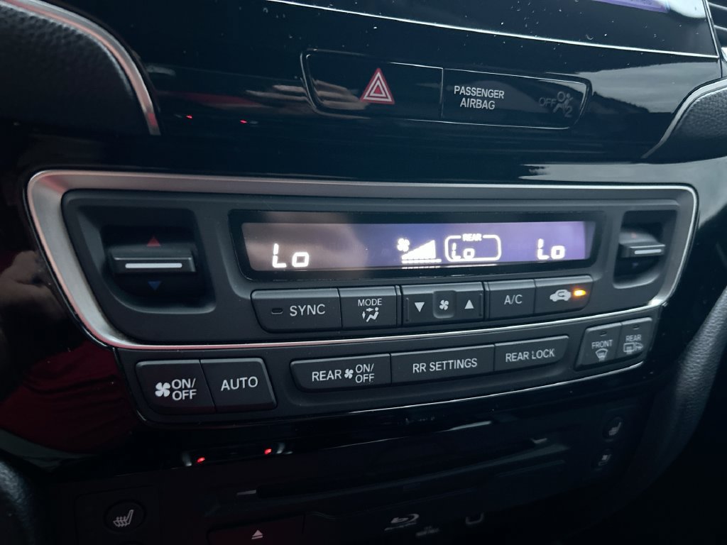 Used 2019 Honda Pilot Elite image 27
