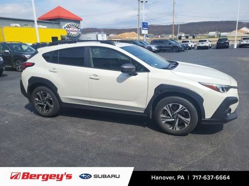 Used 2024 Subaru Crosstrek 2.0i Premium AWD/4WD image 5