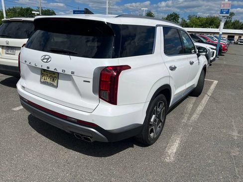 Used 2023 Hyundai Palisade SEL w/ Premium Package AWD/4WD image 5