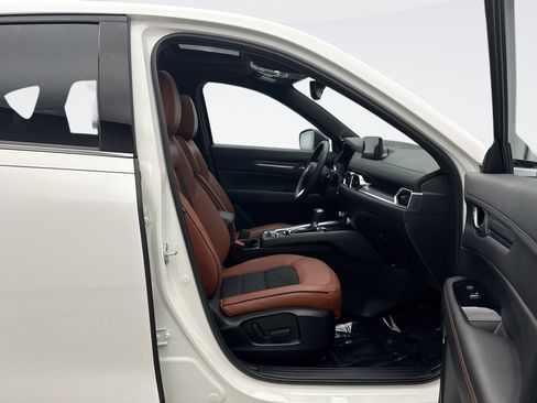Used 2024 MAZDA CX-5 Carbon Edition AWD/4WD image 18
