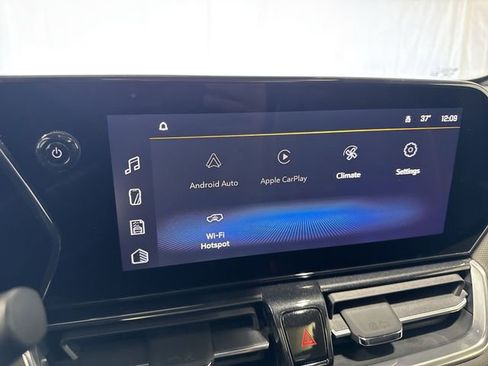 Used 2024 Chevrolet TrailBlazer ACTIV w/ Convenience Package image 18