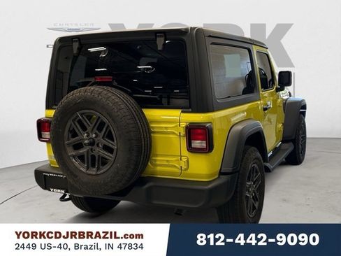 Used 2024 Jeep Wrangler Sport S image 8