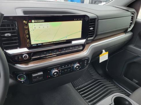 New 2026 GMC Sierra 1500 Elevation image 32