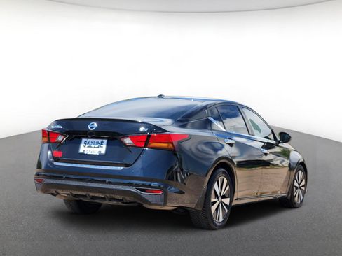 Used 2022 Nissan Altima 2.5 SV FWD image 3