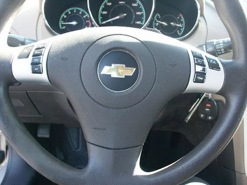 Used 2011 Chevrolet Malibu LS image 9