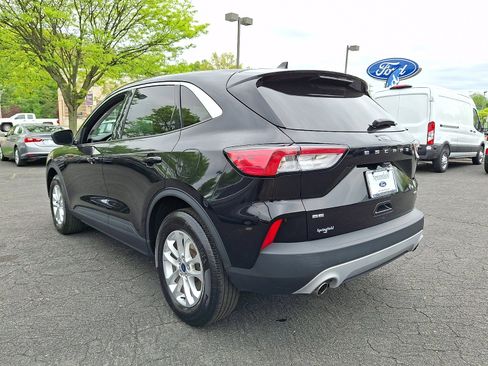 Certified 2022 Ford Escape SE w/ Convenience Package AWD/4WD image 4
