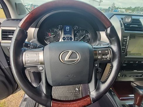 Used 2017 Lexus GX 460 Premium AWD/4WD image 11
