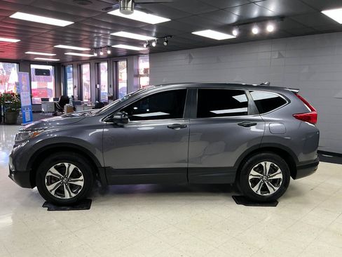 Used 2017 Honda CR-V LX image 7