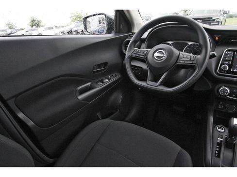 Certified 2025 Nissan Kicks Play S FWD image 10