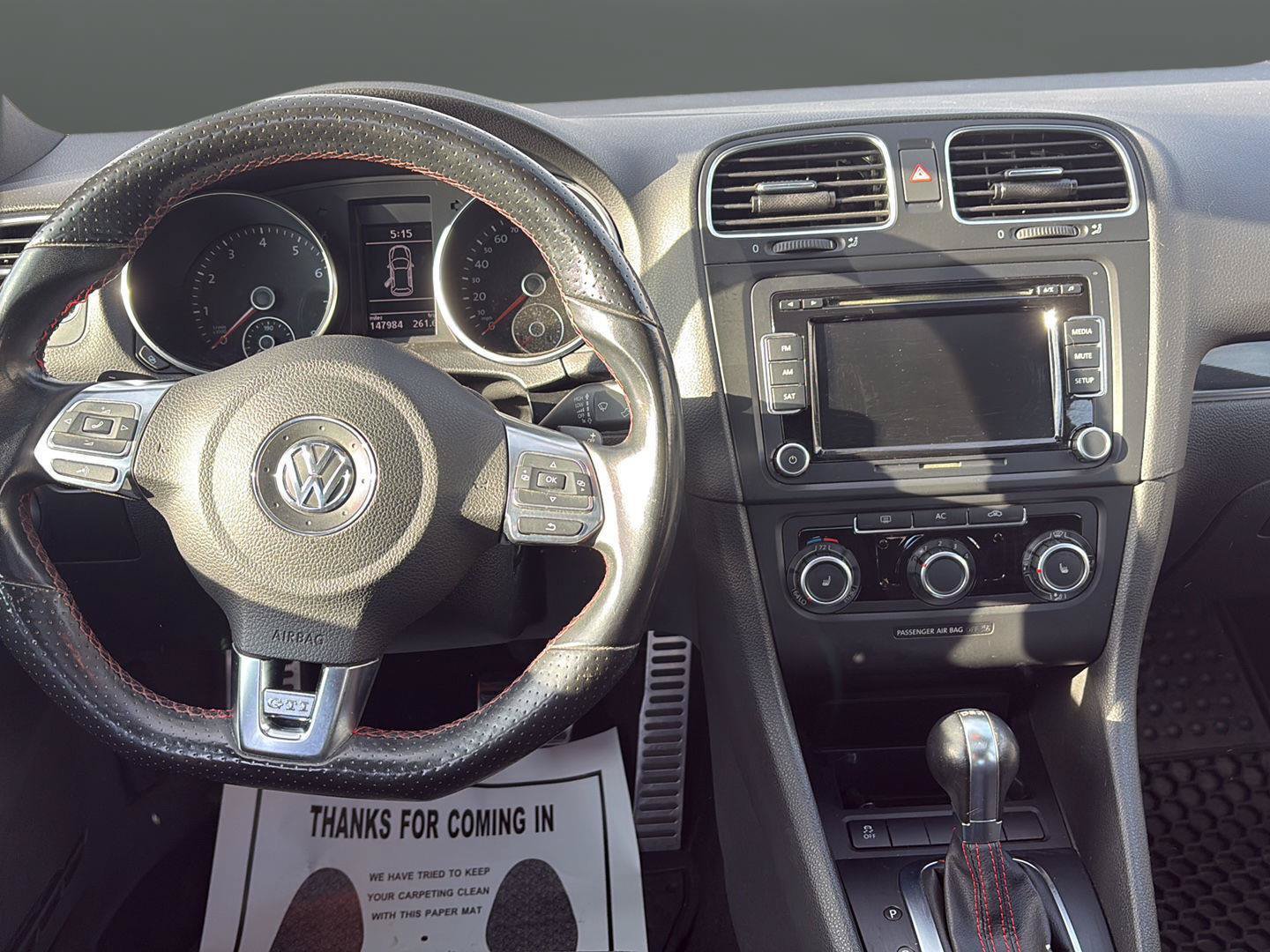 Used 2011 Volkswagen Golf 4-Door FWD image 21