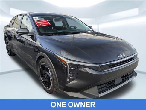 Used 2025 Kia K4 EX image 4