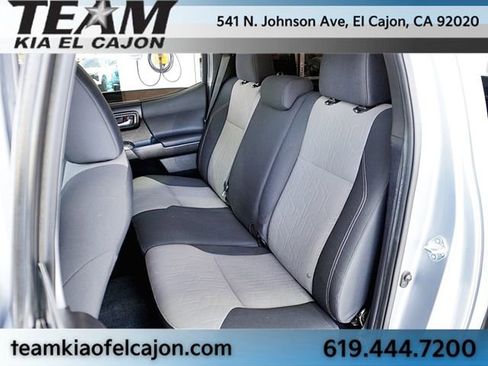 Used 2021 Toyota Tacoma TRD Off-Road w/ Technology Package image 18