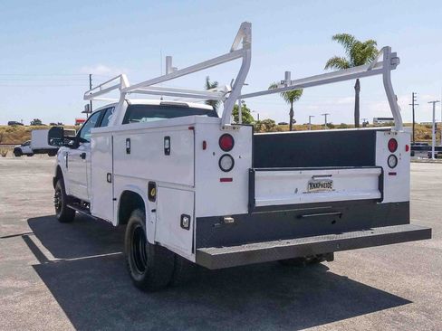 Used 2018 Ford F350 XL w/ Trailer Tow Package AWD/4WD image 9