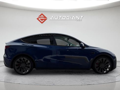 Used 2021 Tesla Model Y Performance image 13