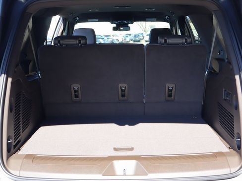 New 2026 GMC Yukon XL Elevation image 22