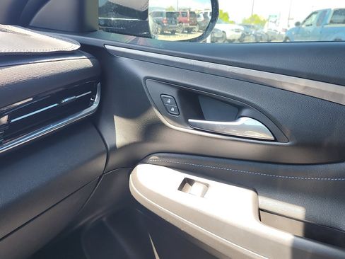 Used 2025 Buick Envista Sport Touring w/ Convenience I Package image 31