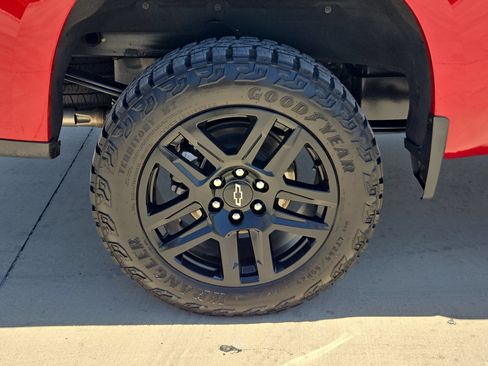 Certified 2026 Chevrolet Silverado 1500 LT Trail Boss w/ Convenience Package II AWD/4WD image 30