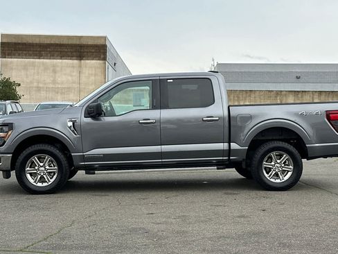 Used 2024 Ford F150 XLT w/ Mobile Office Package image 9