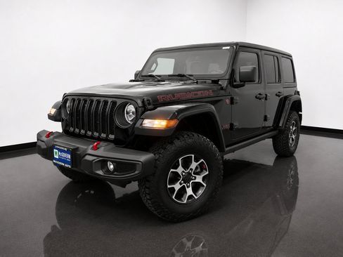 Used 2023 Jeep Wrangler Unlimited Rubicon w/ Cold Weather Group AWD/4WD image 1