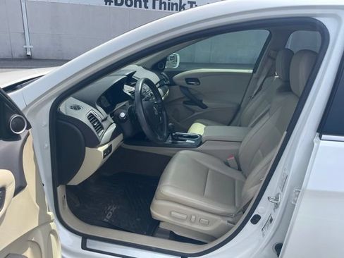 Used 2017 Acura RDX FWD image 11