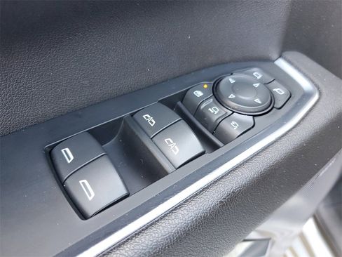 Used 2024 Chevrolet Silverado 3500 High Country w/ Technology Package image 27