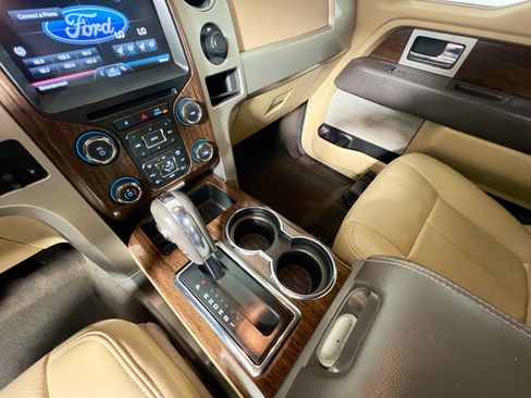 Used 2013 Ford F150 Lariat w/ Mid Equipment Group image 25
