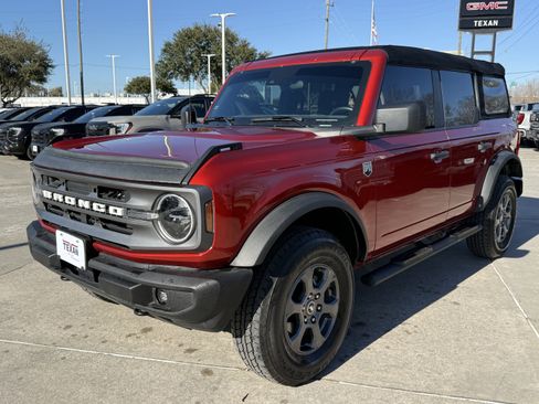 Used 2023 Ford Bronco Big Bend image 9