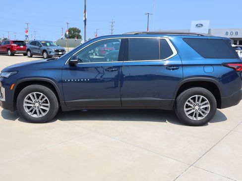 Used 2023 Chevrolet Traverse LT w/ LPO, Floor Liner Package AWD/4WD image 8