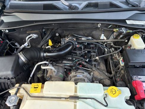 Used 2011 Jeep Liberty Sport image 20