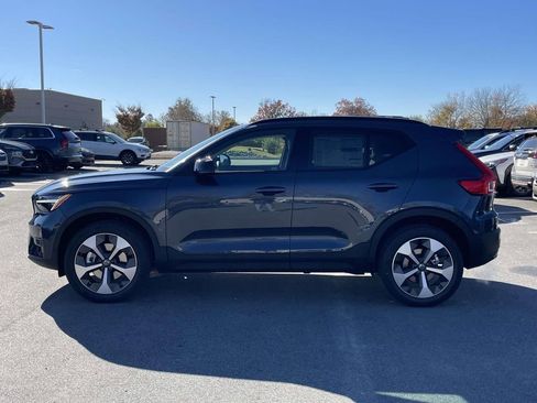 New 2026 Volvo XC40 B4 Plus w/ Protection Package Premier image 25