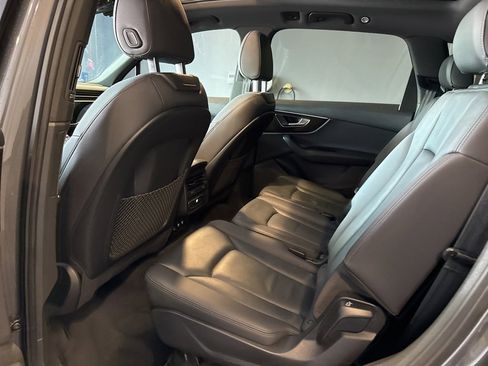 Used 2021 Audi Q7 2.0T Premium w/ Convenience Package image 22