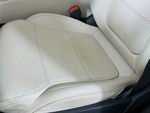 Certified 2023 Mercedes-Benz C 300 4MATIC Sedan image 24