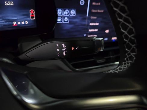 Used 2025 Chevrolet Equinox EV LT image 23