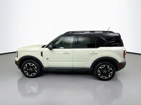 Used 2024 Ford Bronco Sport Outer Banks w/ Tech Package AWD/4WD image 4