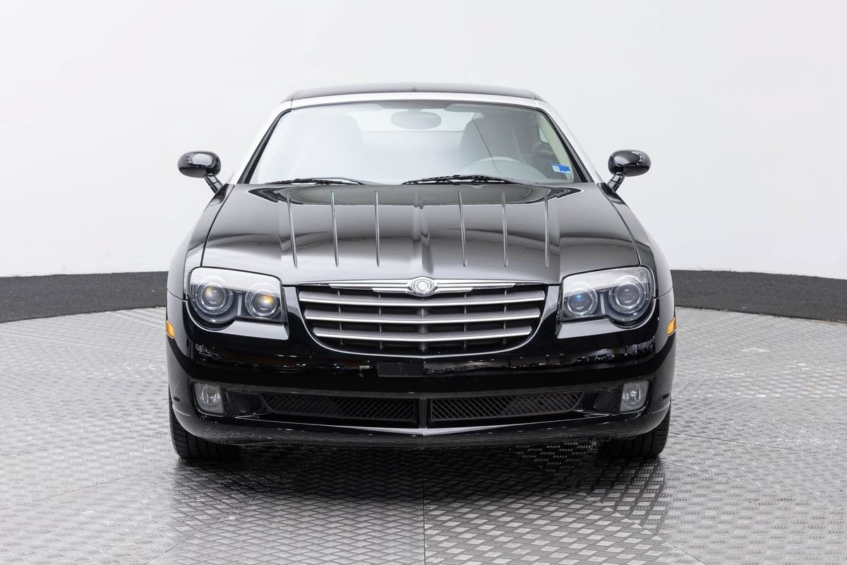 Used 2004 Chrysler Crossfire Coupe RWD image 3