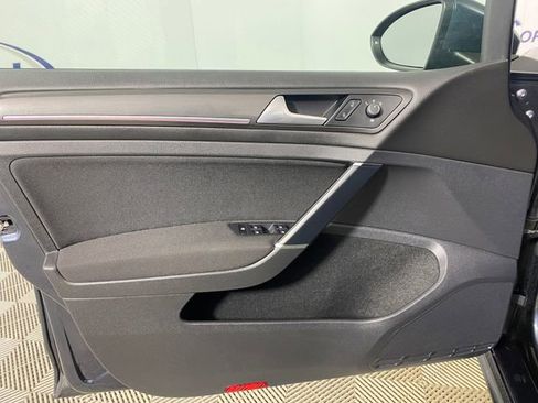 Used 2018 Volkswagen GTI S image 12