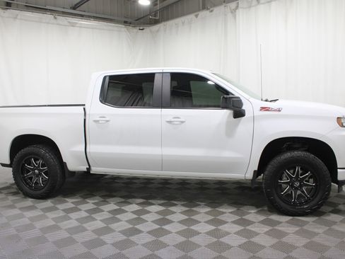 Used 2022 Chevrolet Silverado 1500 RST AWD/4WD image 27