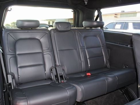 Used 2024 Lincoln Navigator L Reserve image 25
