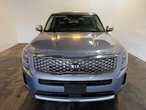 Used 2020 Kia Telluride LX AWD/4WD image 3