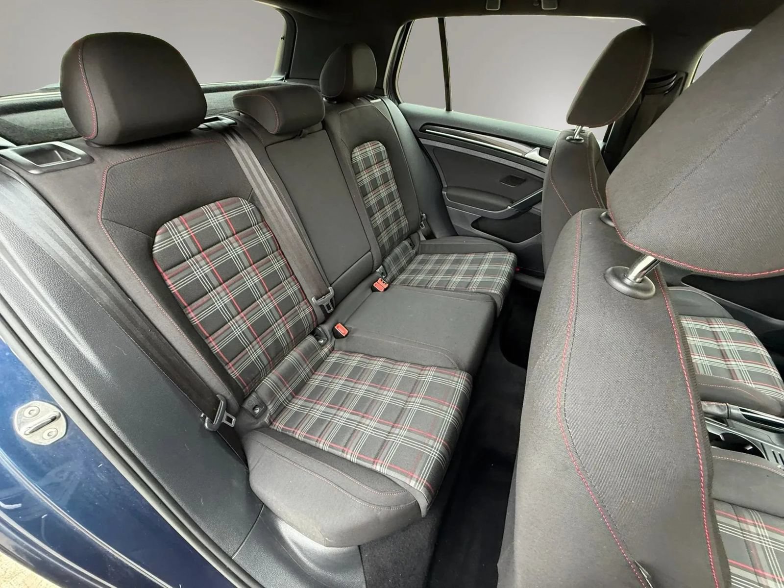 Used 2015 Volkswagen GTI S w/ Lighting Package (SEL) FWD image 16