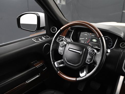 Used 2016 Land Rover Range Rover HSE image 20