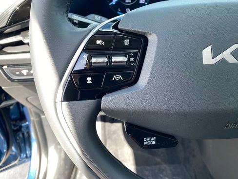 New 2026 Kia Niro Wind FWD image 15