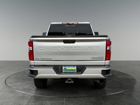 Used 2022 Chevrolet Silverado 3500 High Country AWD/4WD image 7
