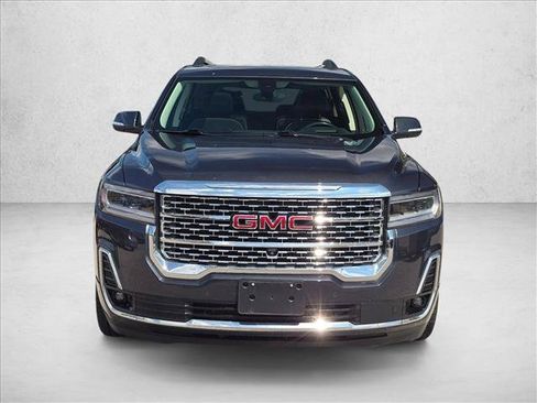 Used 2022 GMC Acadia Denali w/ Denali Ultimate Package AWD/4WD image 2