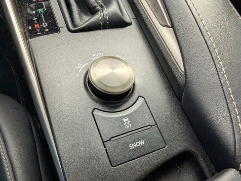 Used 2020 Lexus IS 300 F Sport image 16