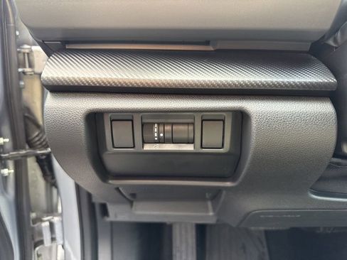 Certified 2025 Subaru Crosstrek 2.0i Premium image 20