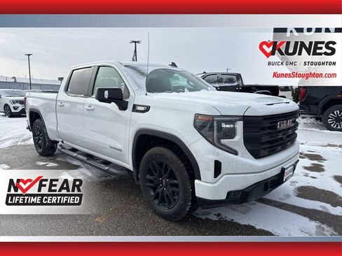 Used 2023 GMC Sierra 1500 Elevation w/ Preferred Package image 4