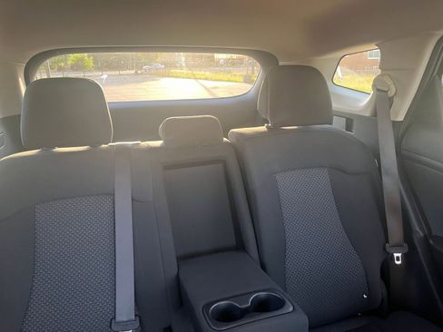 Used 2025 Kia Sportage LX FWD image 37