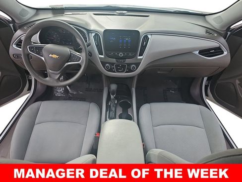 Used 2023 Chevrolet Malibu LS image 9