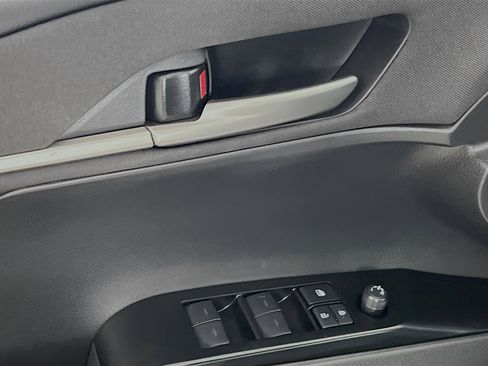 Used 2025 Toyota Camry LE image 17